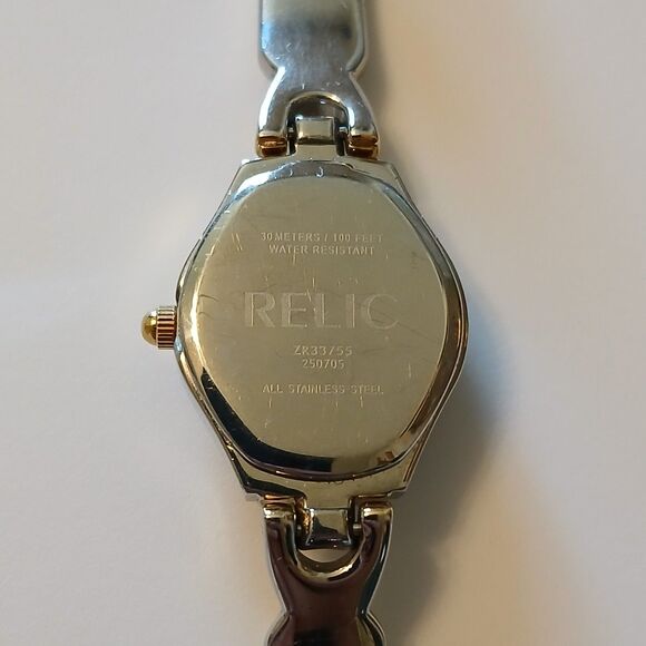 Relic Women's Two-Toned Black Dial Stainless Steel Bracelet Watch WR 30M ZR33755 - Picture 3 of 15